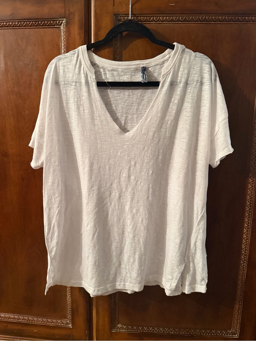 Silver Jeans White Short Sleeve V-Neck Tee